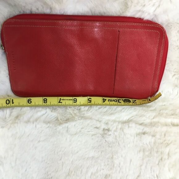 Levenger Large Red Leather Documents Zip-up Wallet - Picture 7 of 8